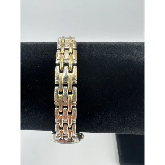 Seiko Quartz Oval Gold Tone Vintage Women's Watch V400-1029 Needs Battery - Picture 5 of 7